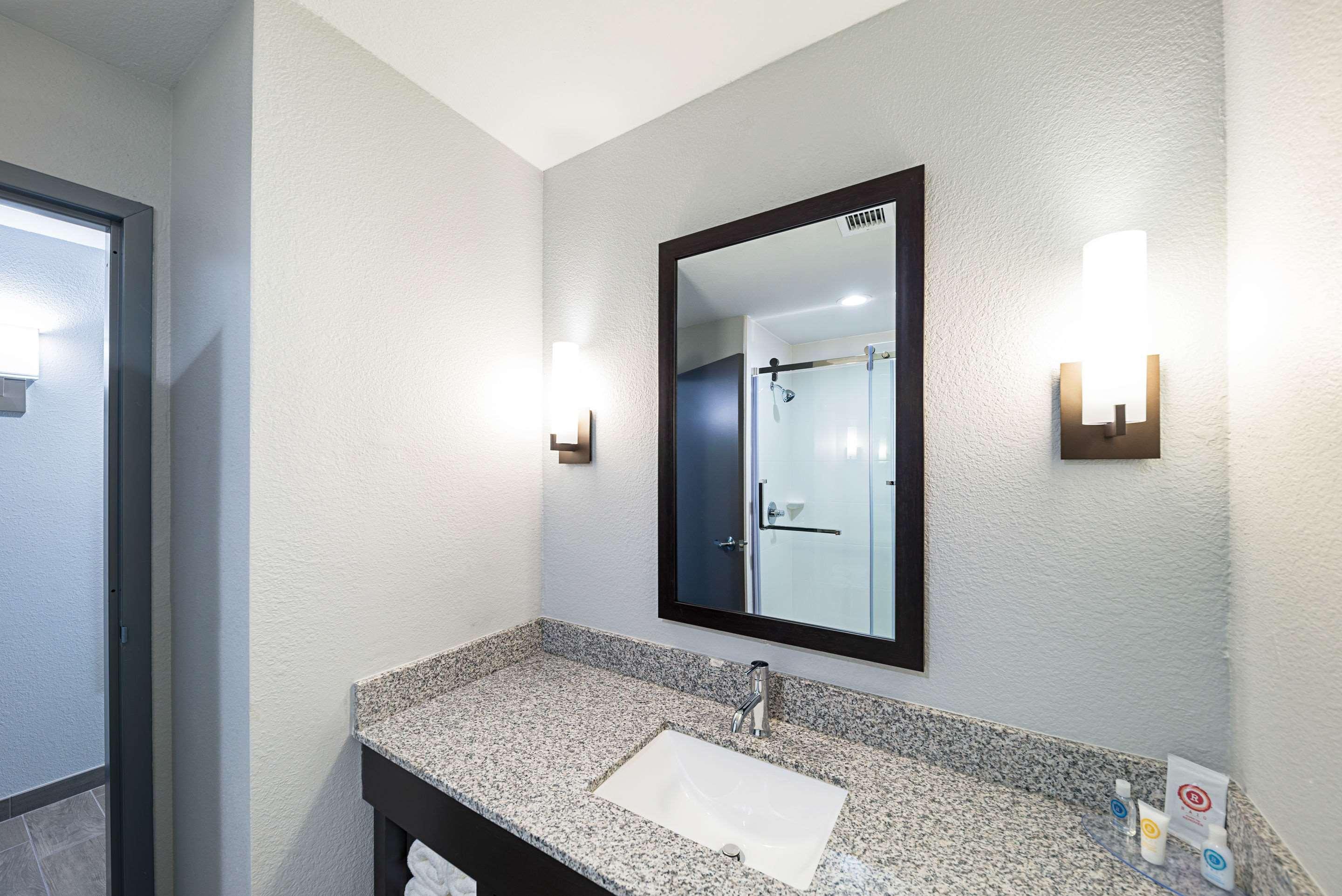 Comfort Inn & Suites Oklahoma City Near Bricktown Luaran gambar